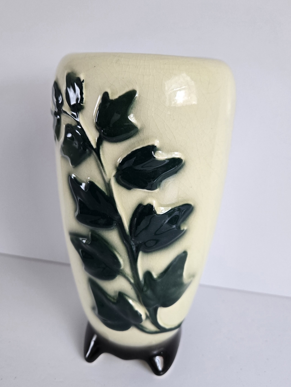 Ivy Art Pottery Vase Vintage Vtg